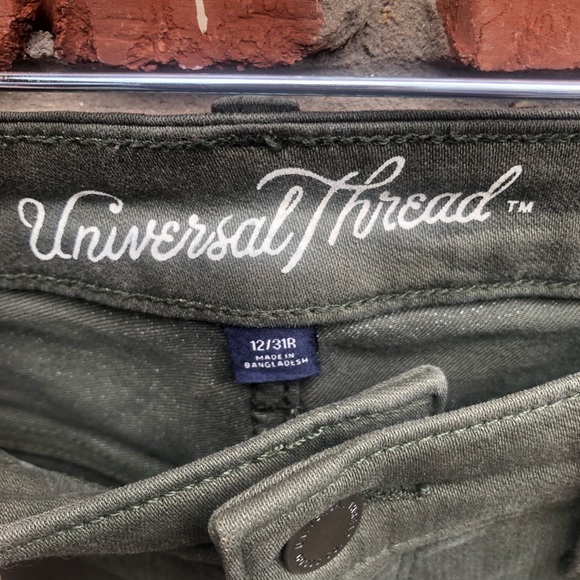 Universal Thread Jeans - Picture 5 of 5